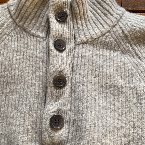 Wool Sweater - Picture 5 of 14